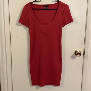 Long fitted red dress